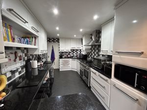 Photo 6- click for photo gallery